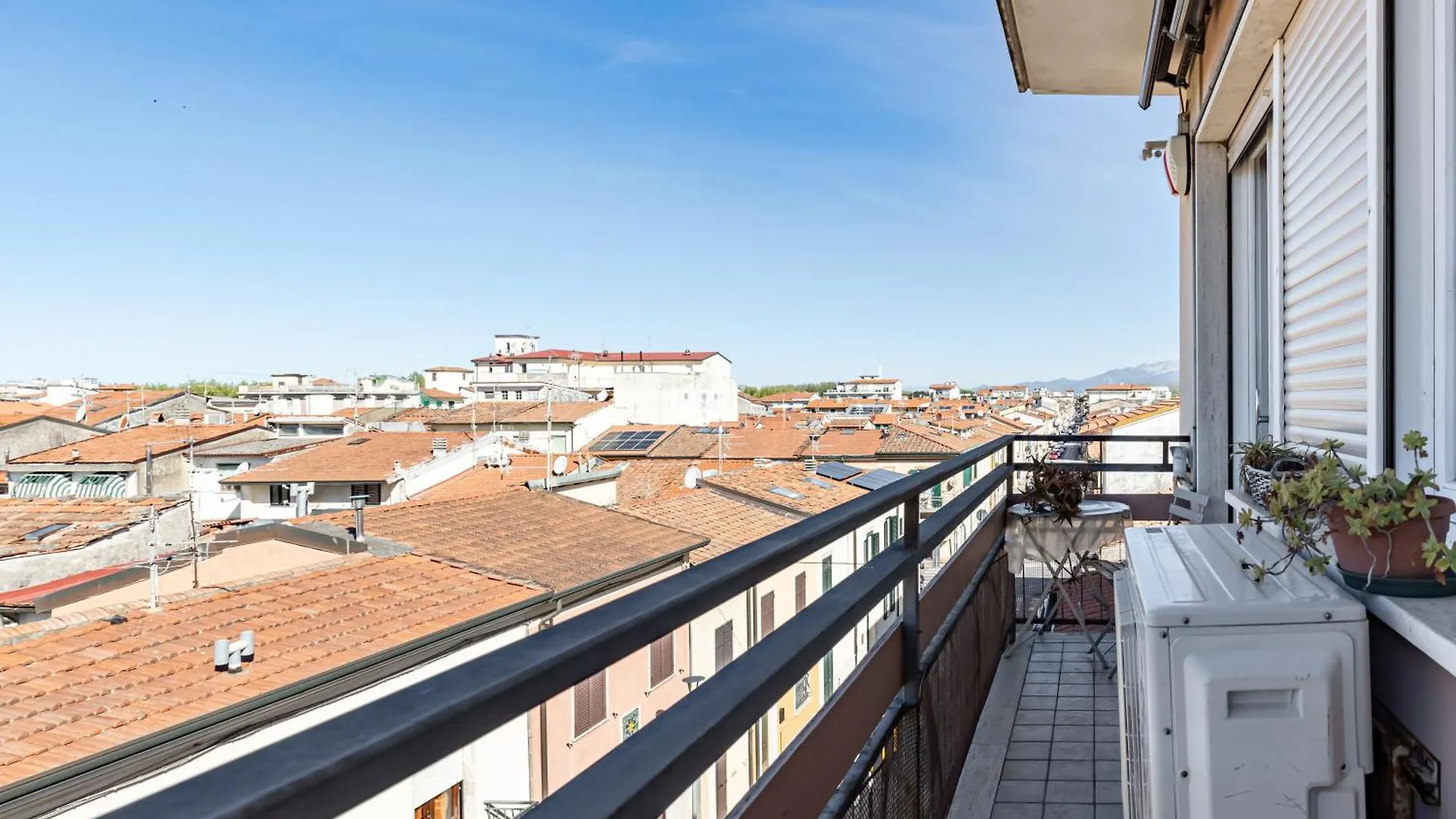 Viareggio - Bright Apartment Near The Beach! Italien